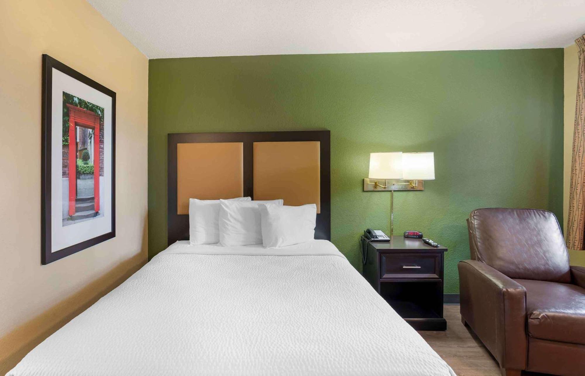 Extended Stay America Select Suites - Newport News - Oyster Point Εξωτερικό φωτογραφία