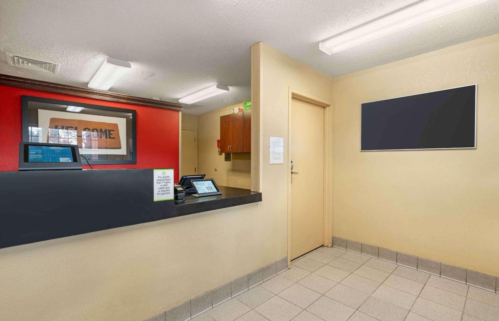 Extended Stay America Select Suites - Newport News - Oyster Point Εξωτερικό φωτογραφία