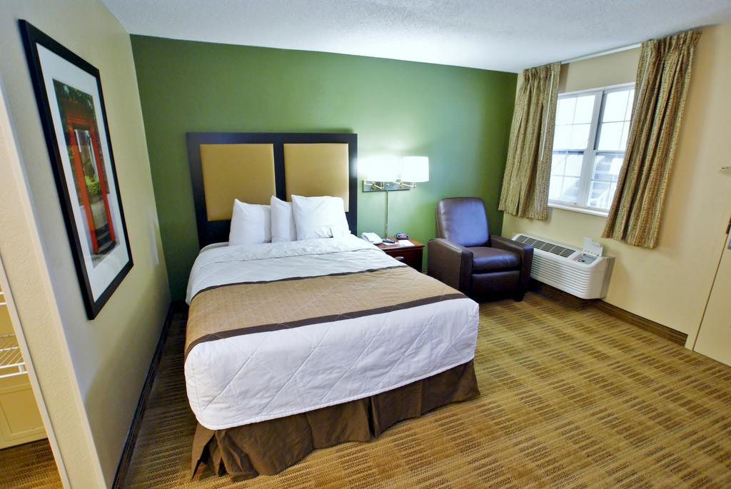 Extended Stay America Select Suites - Newport News - Oyster Point Εξωτερικό φωτογραφία