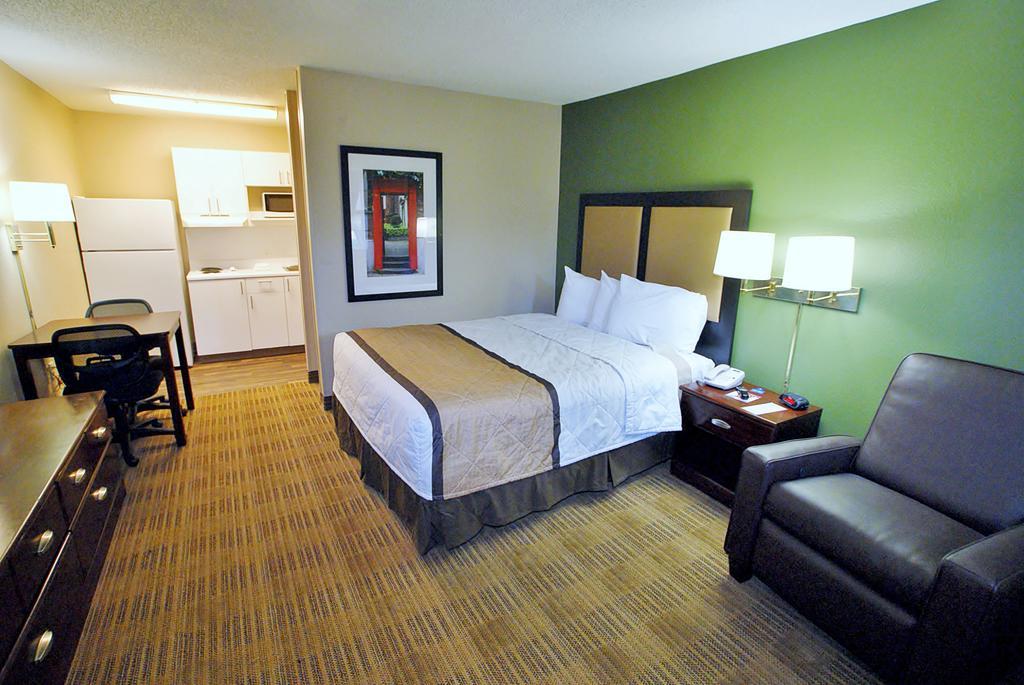 Extended Stay America Select Suites - Newport News - Oyster Point Εξωτερικό φωτογραφία