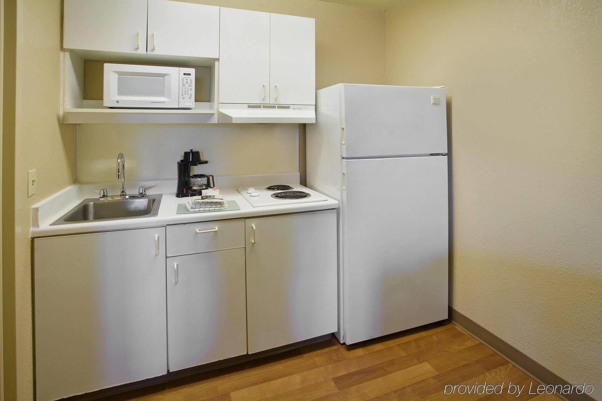 Extended Stay America Select Suites - Newport News - Oyster Point Εξωτερικό φωτογραφία